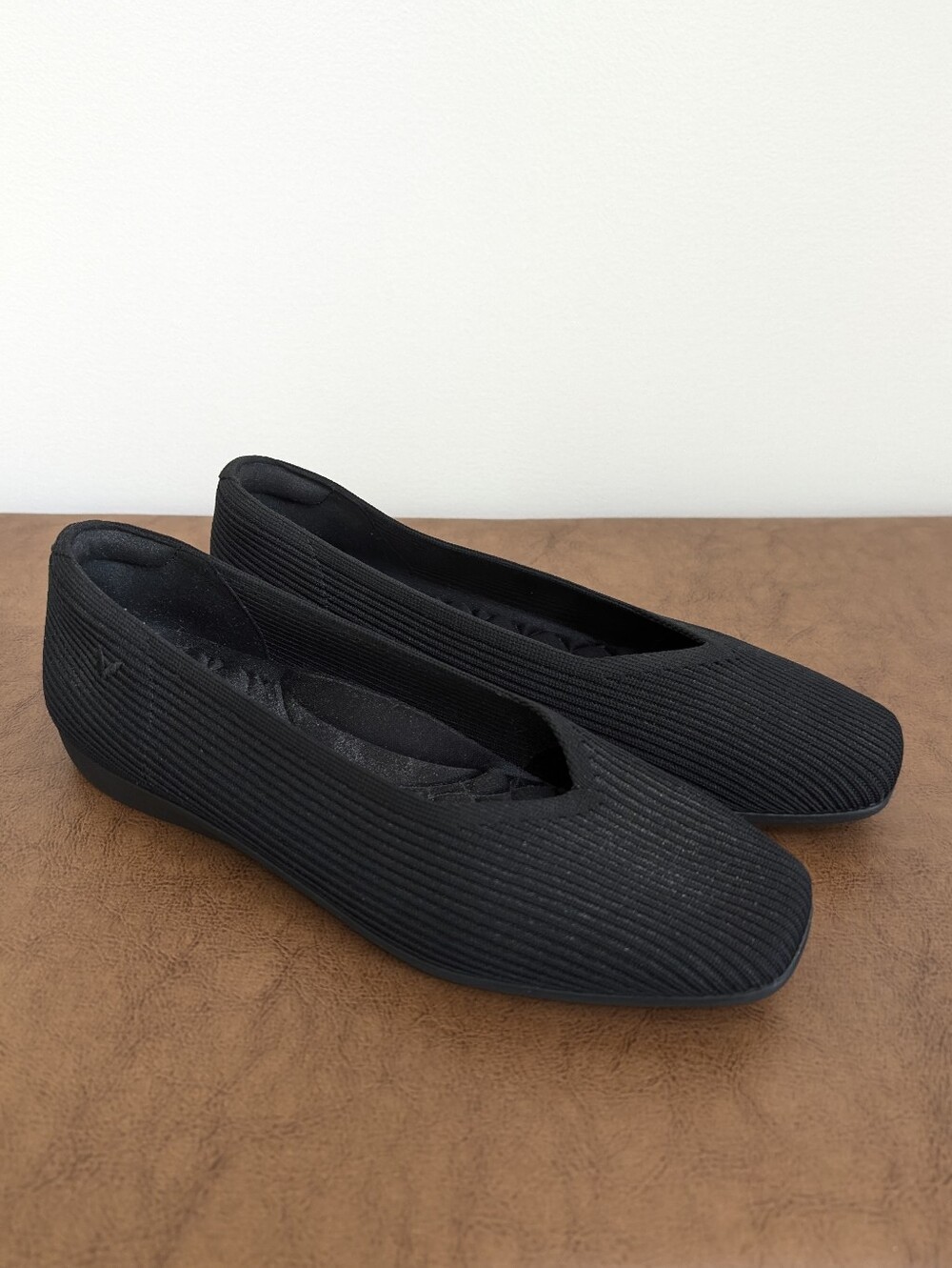 Square-Toe Margot V-Cut Flats